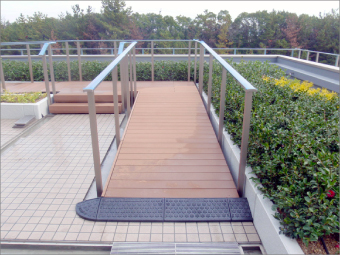 「パパット」施工が出来る屋上庭園