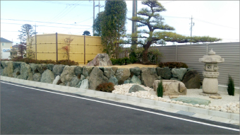 運輸会社様の交通安全祈願の御社と庭園工事